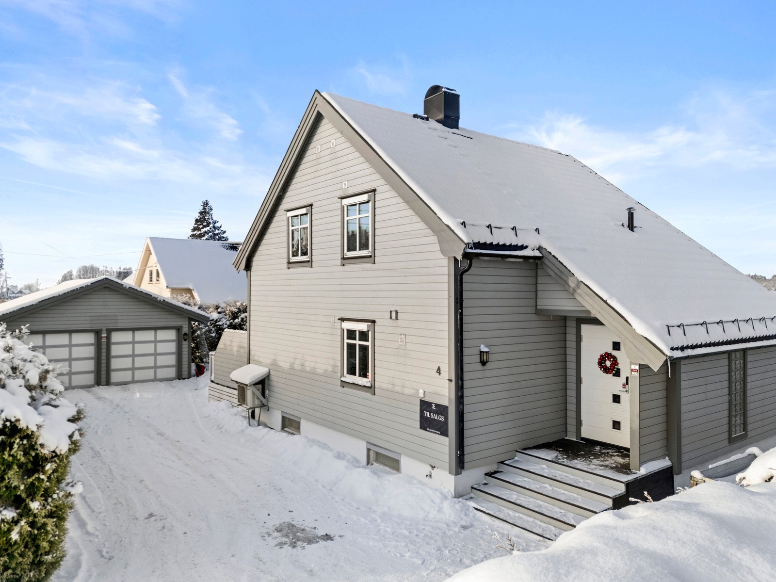 Magnus Grasmo v/ EIE Lørenskog har gleden av å presentere Furusetveien 4! Galleribilde