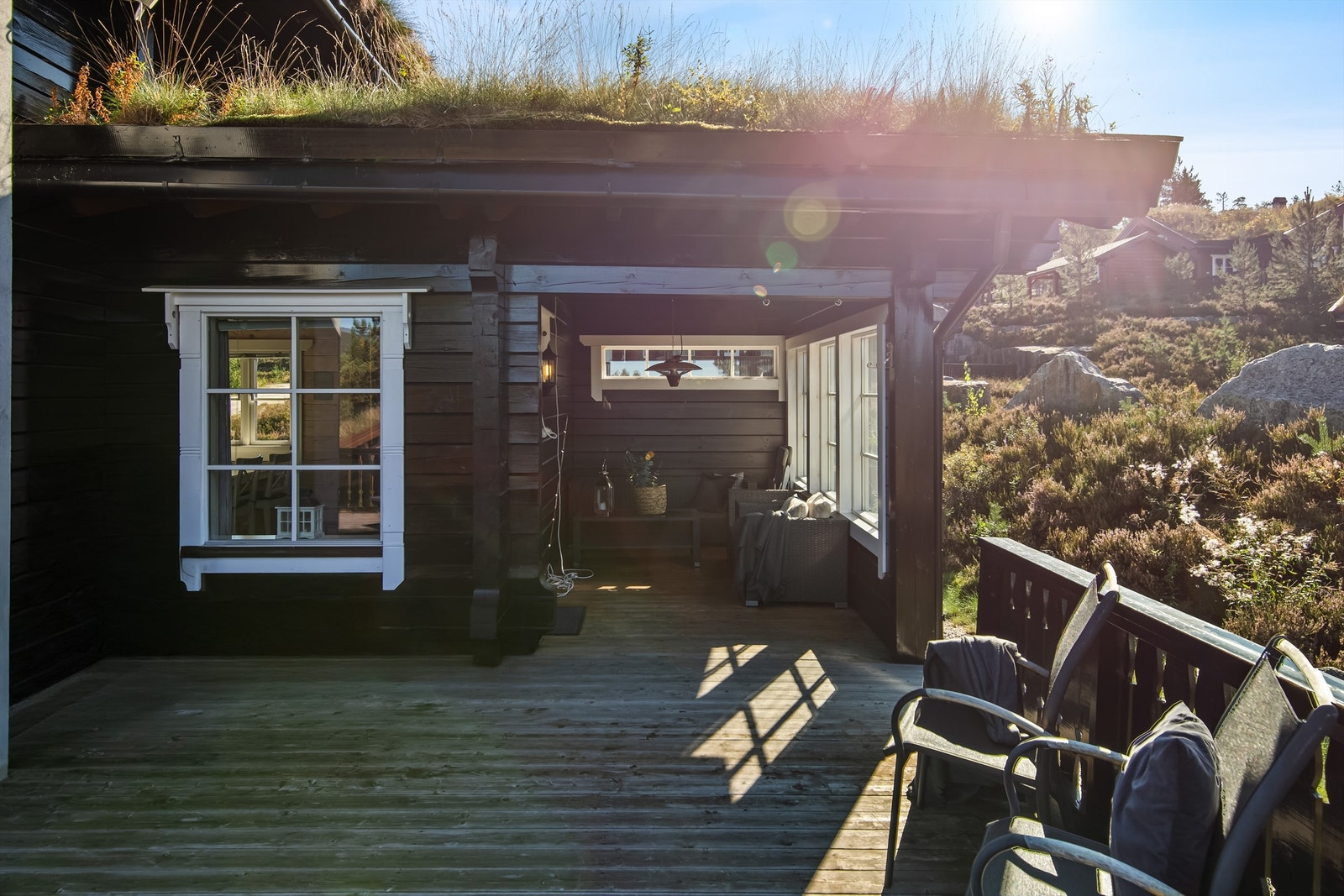 Hytten er beiset utvendig i 2024/25 Galleribilde