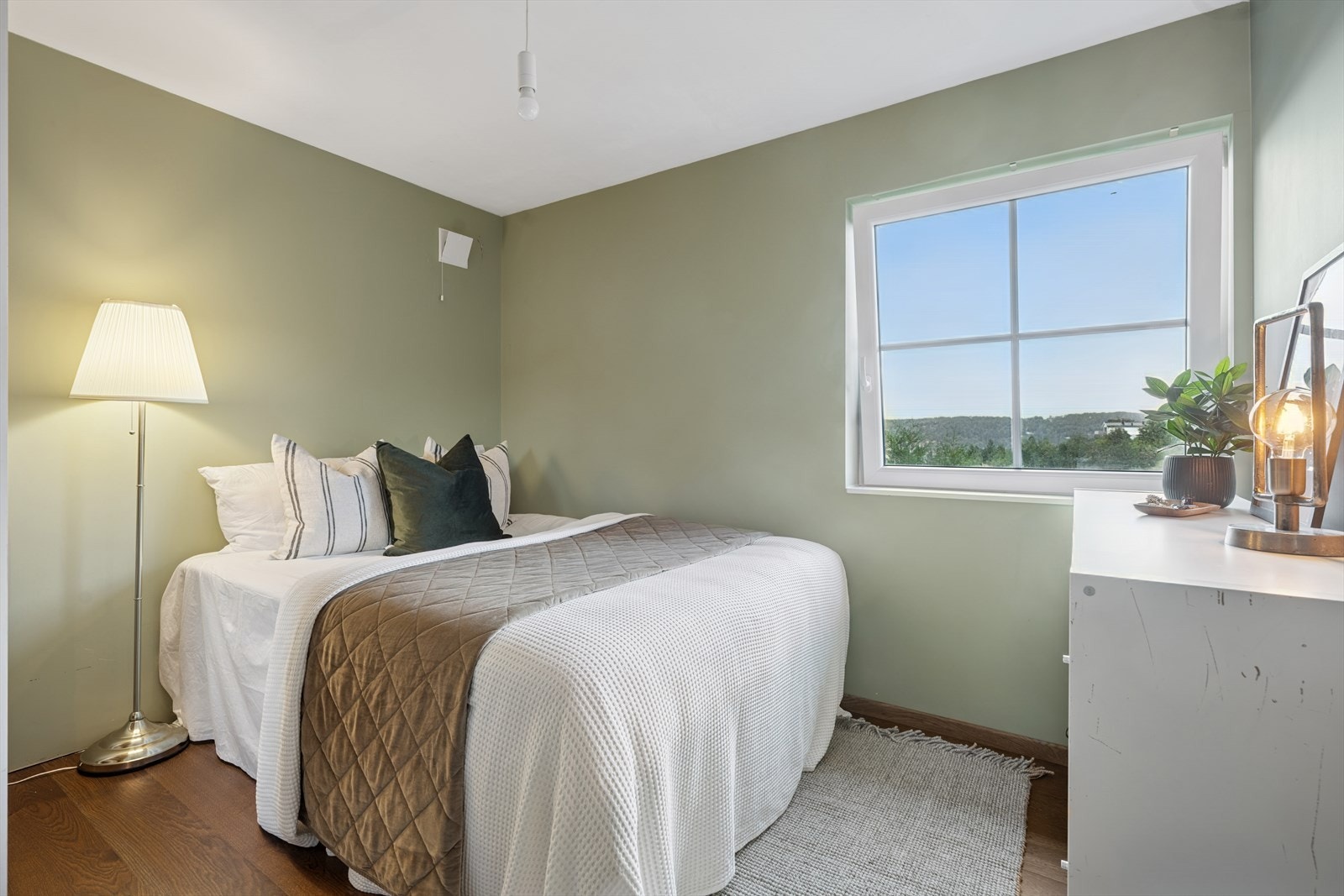 Soverom nr. 2. Galleribilde