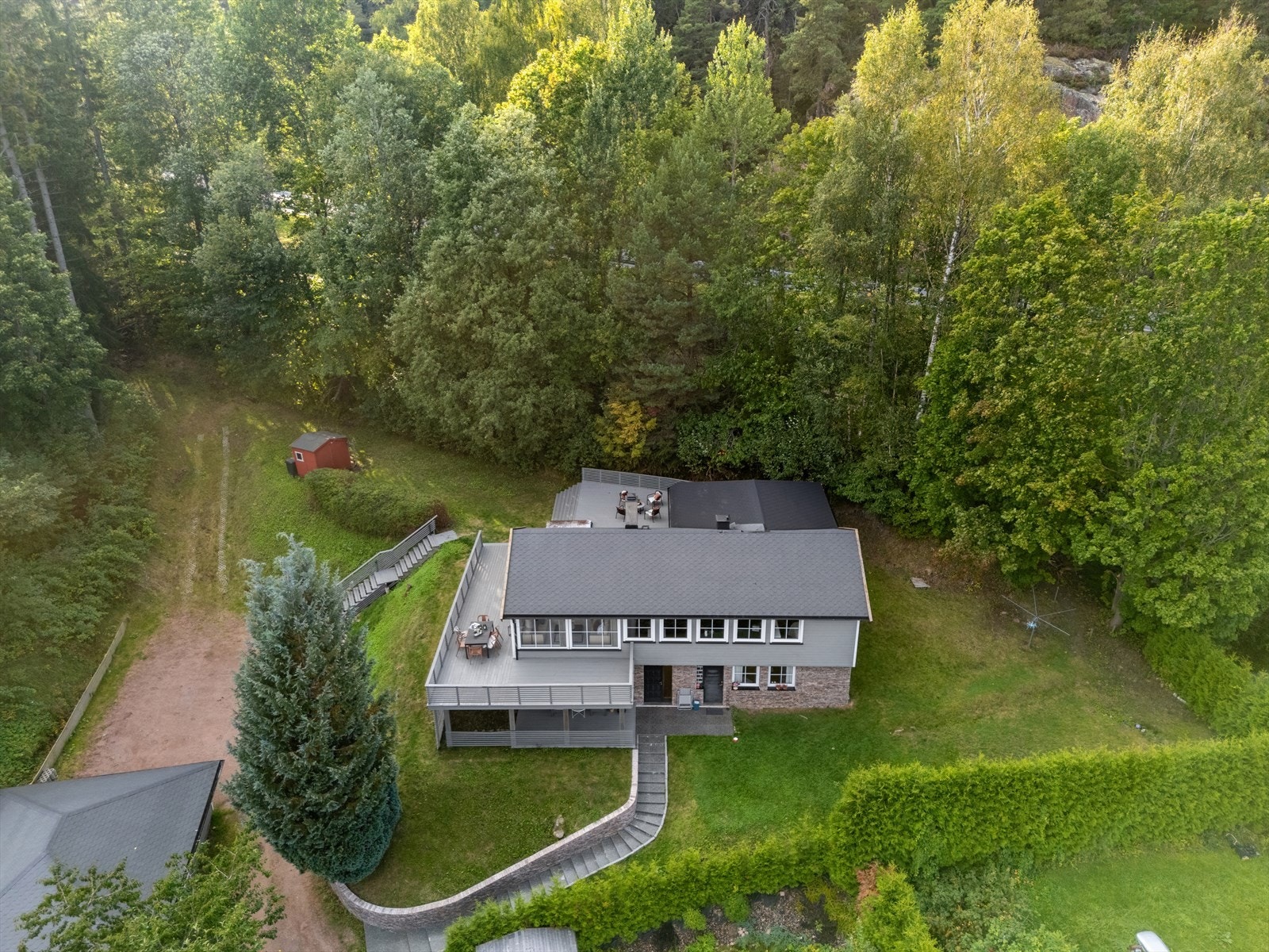 En eiendom rikelig med boltreplass. Galleribilde