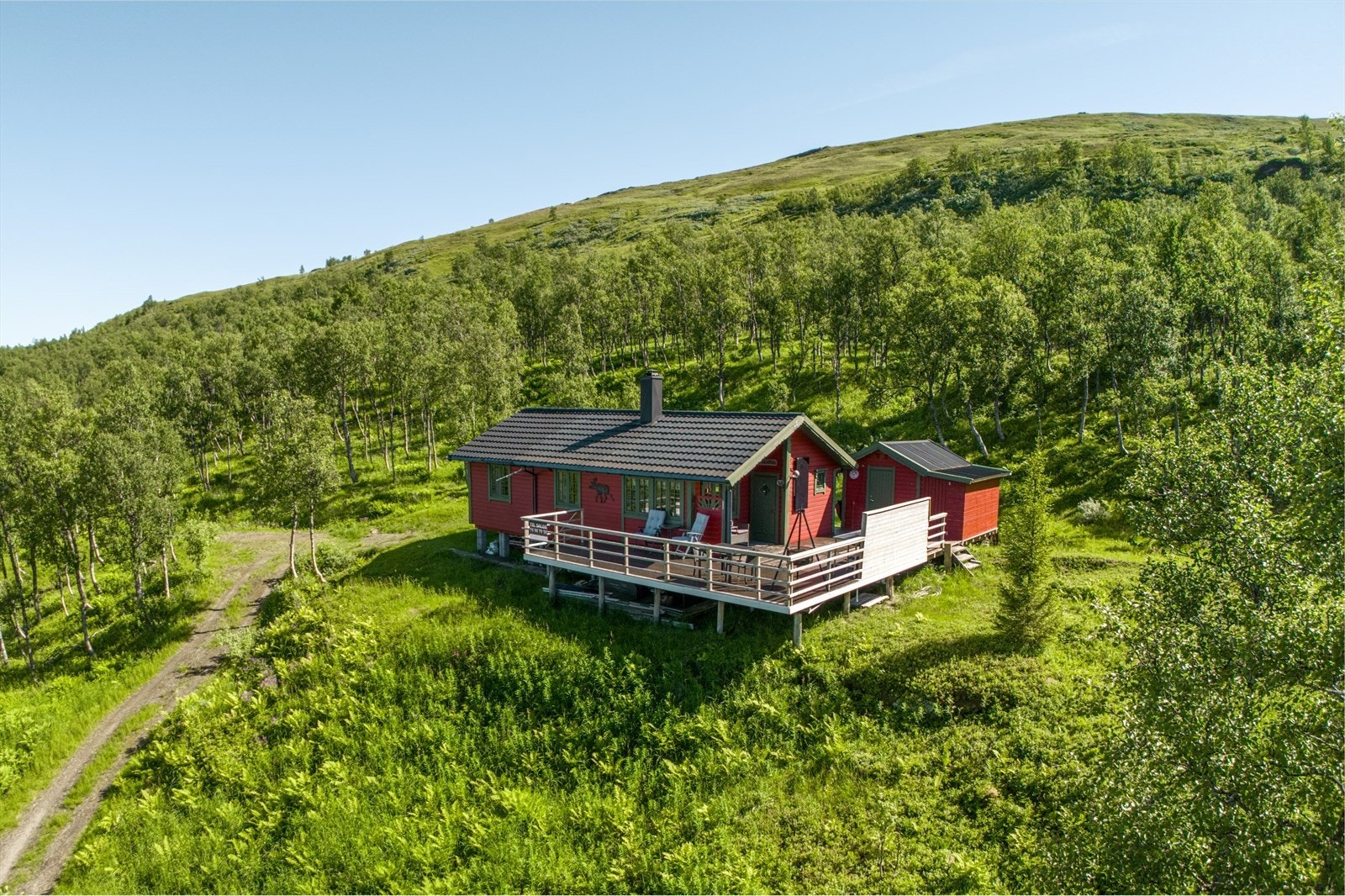Flott hytte på Håfjellet i Kjeldebotn, mulighet for adkomst med bil Galleribilde