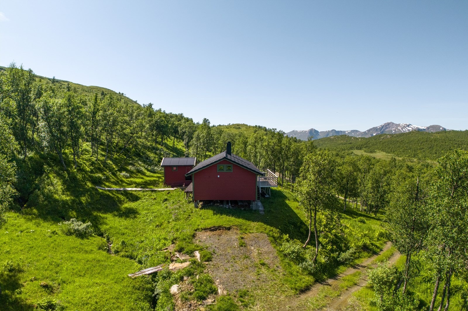 Parkering med kort avstand til hytte Galleribilde