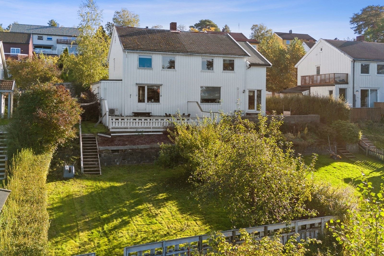 Liten lettsteldt hage Galleribilde