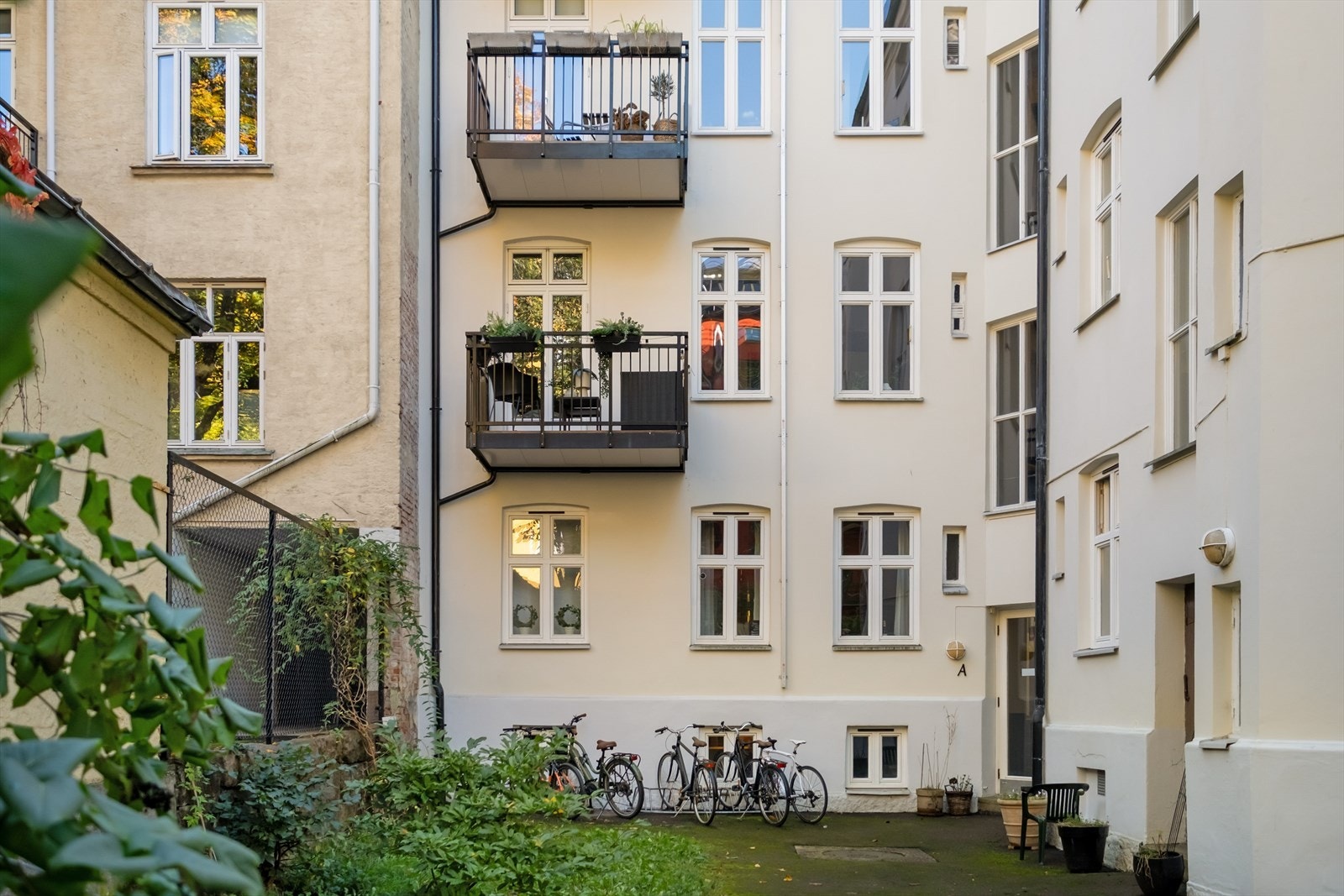 Leiligheten forøvrig ligger flott og skjemet til. Galleribilde