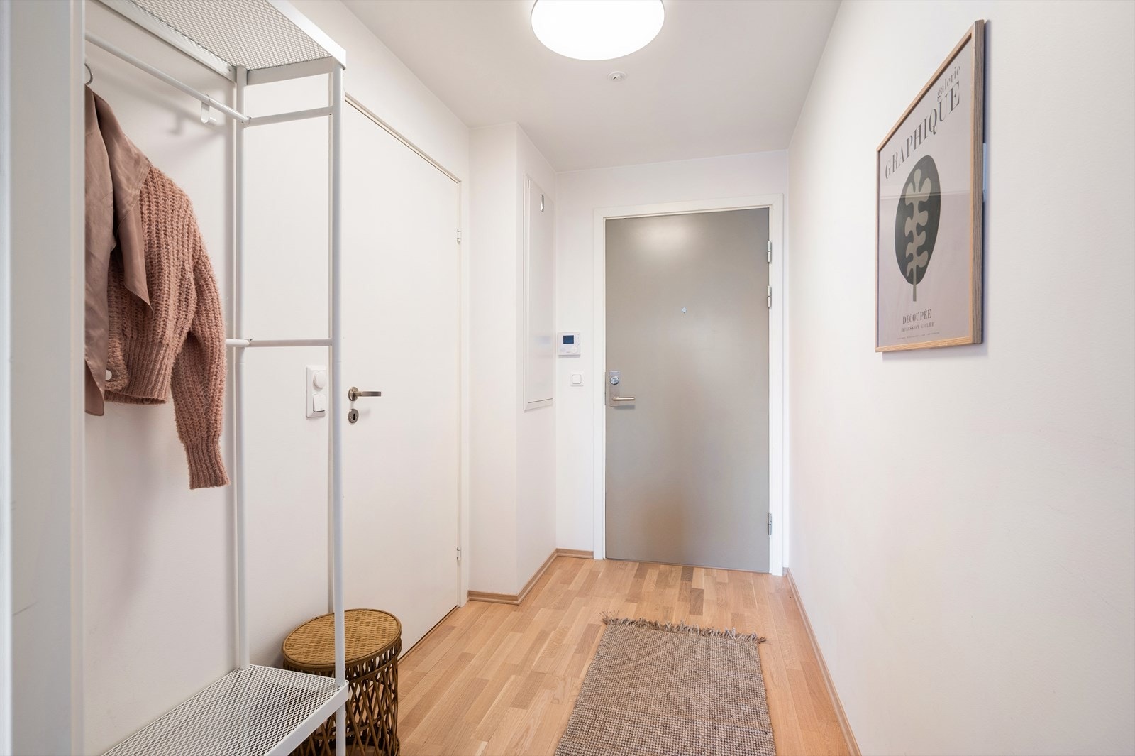Dørcalling er praktisk plassert ved inngangsdøren. Galleribilde