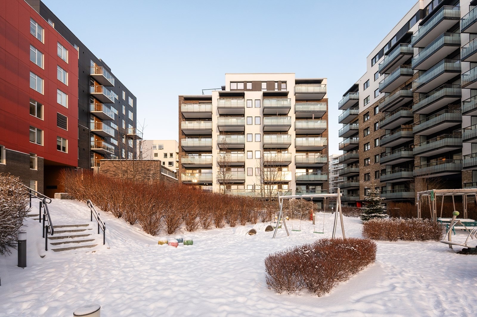 Felles gårdsrom. Galleribilde