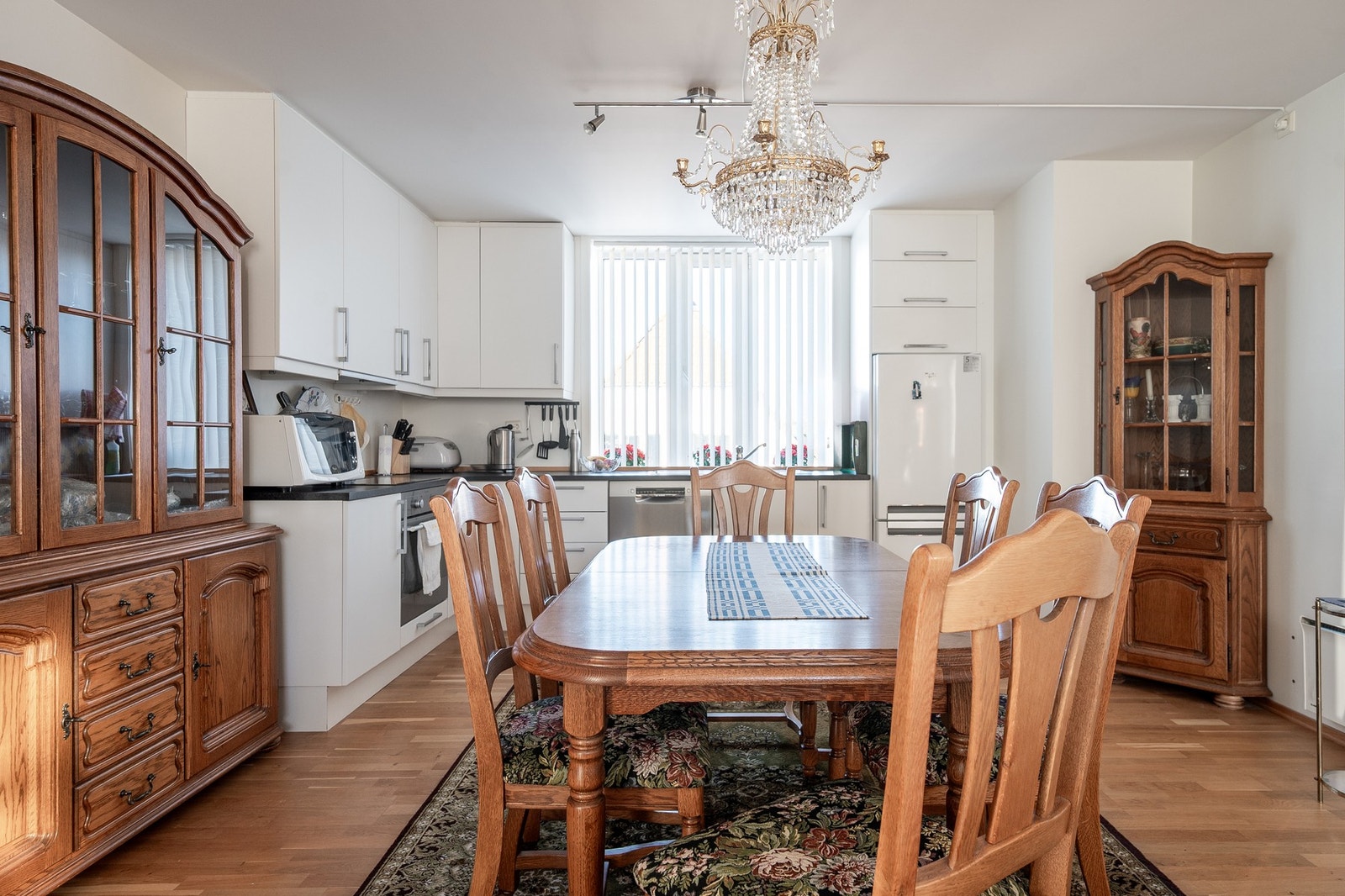 Åpen stue-/kjøkkenløsning Galleribilde