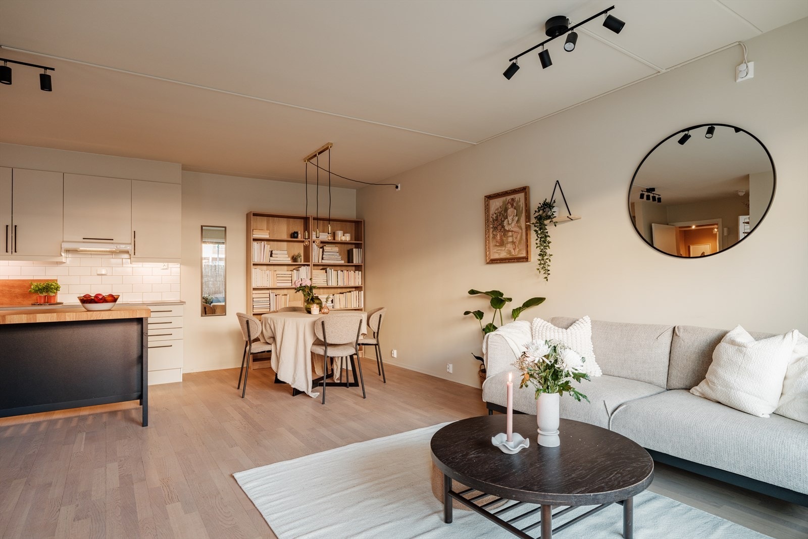 Alle rom er malt i moderne og delikate farger. Galleribilde