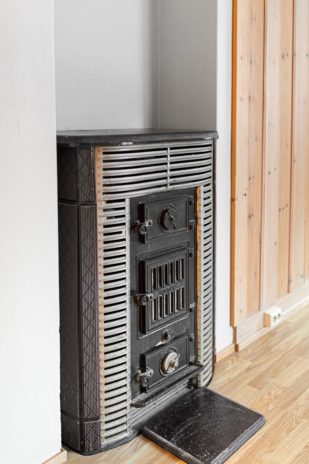 Eldre ildsted Galleribilde