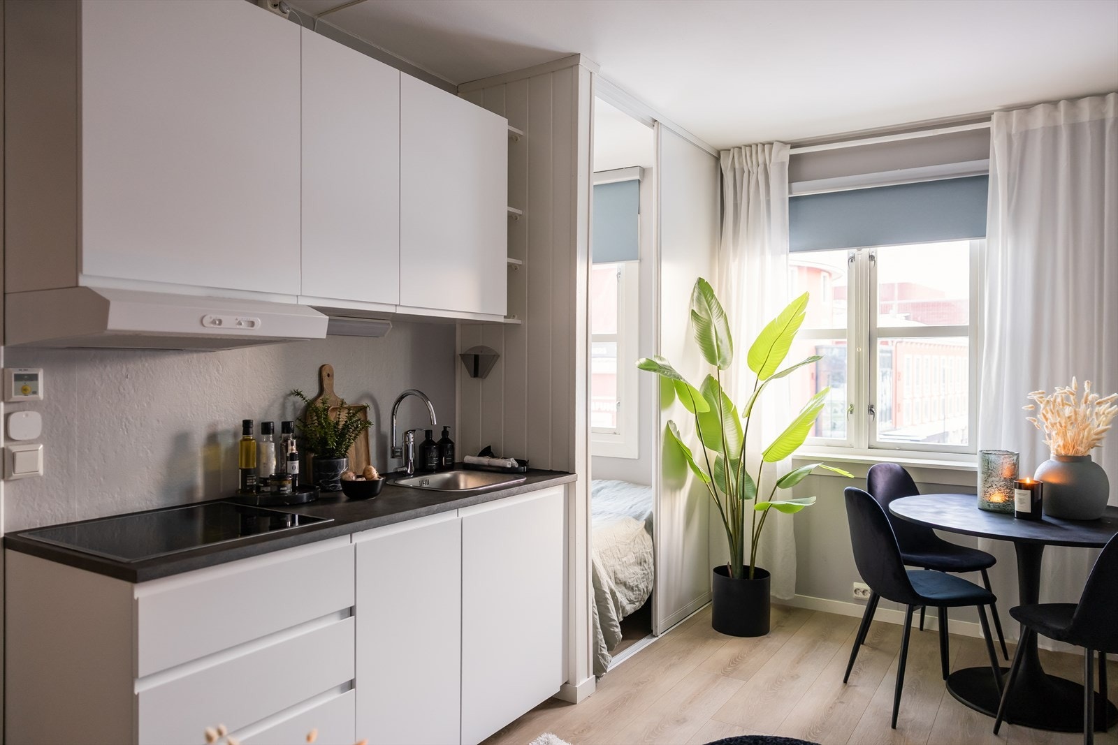 Velkommen til Håkon Jarls gate 2 - En sentral og oppgradert studioleilighet i 4. etg med attraktiv beliggenhet på populære Elgeseter. Galleribilde