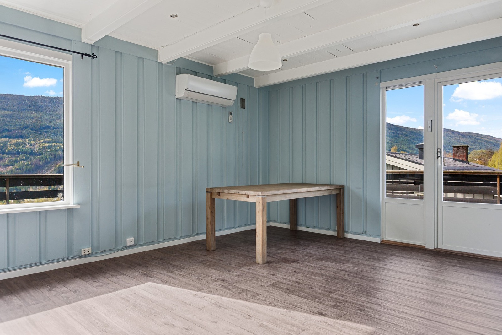 Naturlig plass for en spisegruppe. Galleribilde