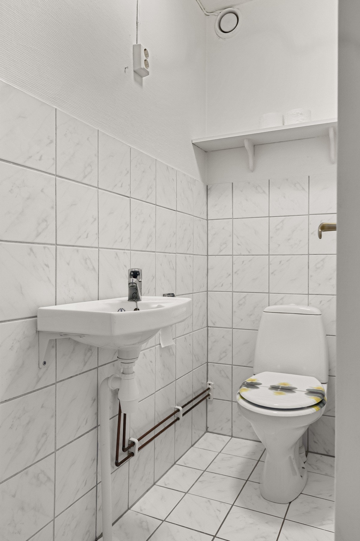 Separat toalettrom. Galleribilde