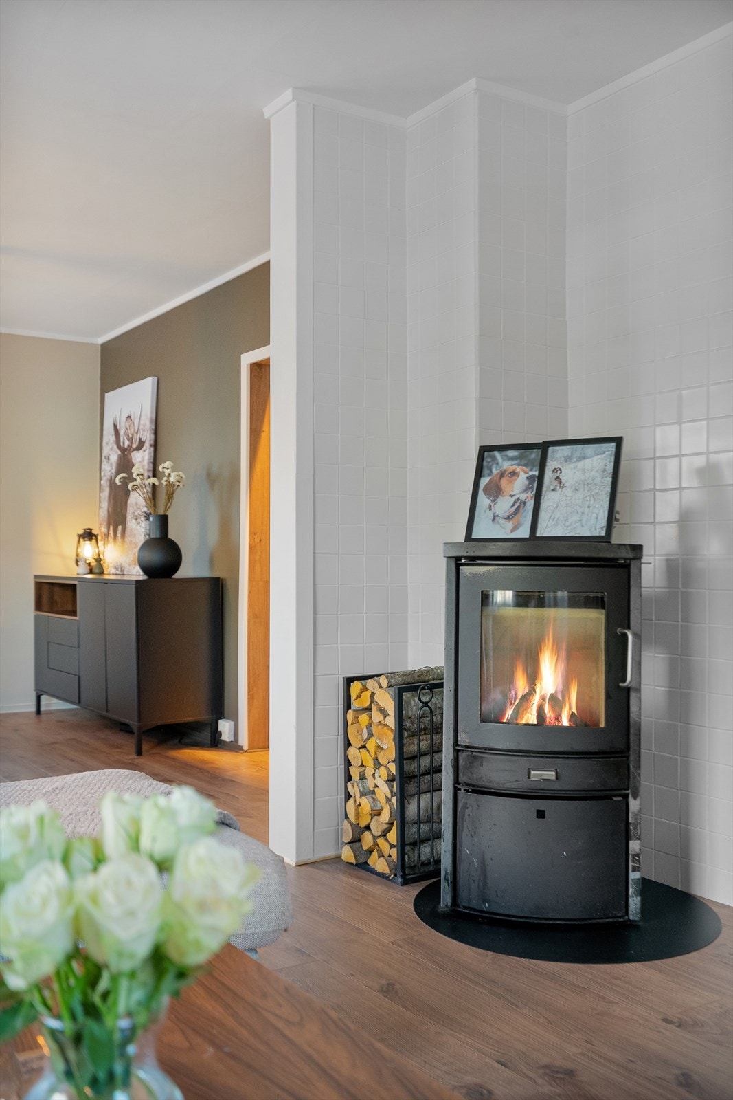 Sjarmerende vedovn - perfekt for kalde vinterdager og koselige kvelder Galleribilde