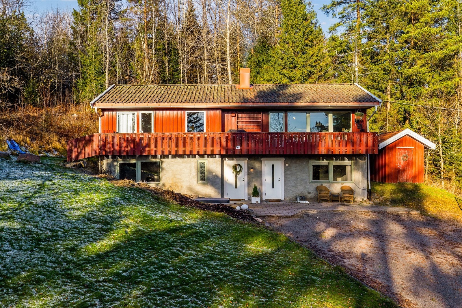 Det er nå separat
inngang til hybel Galleribilde