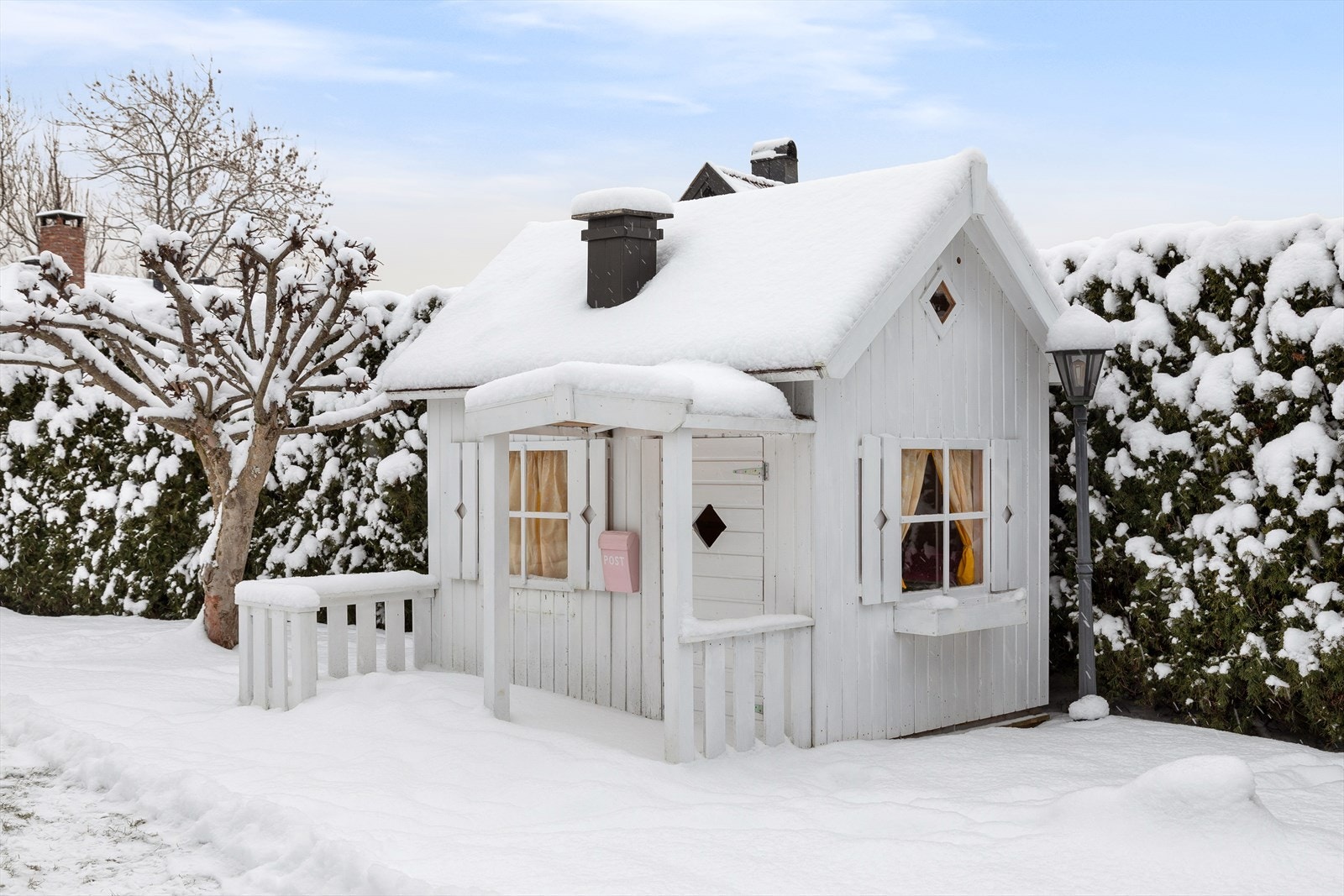 Lekestue i hagen Galleribilde