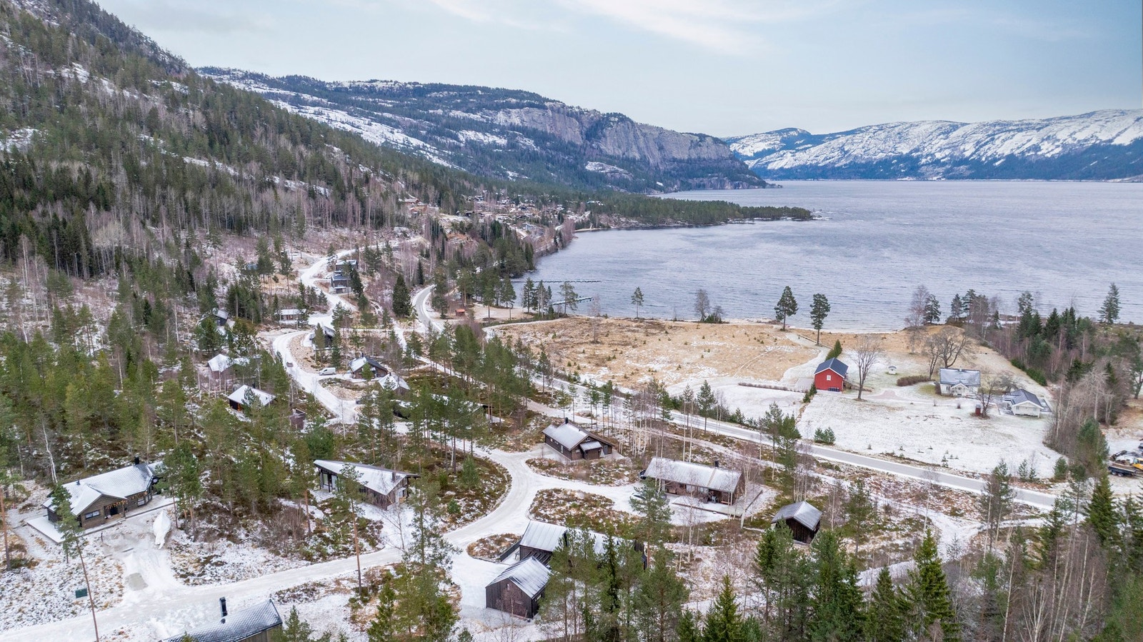 Nissedal er en helårsdestinasjon med både badeliv og skigåing. Galleribilde