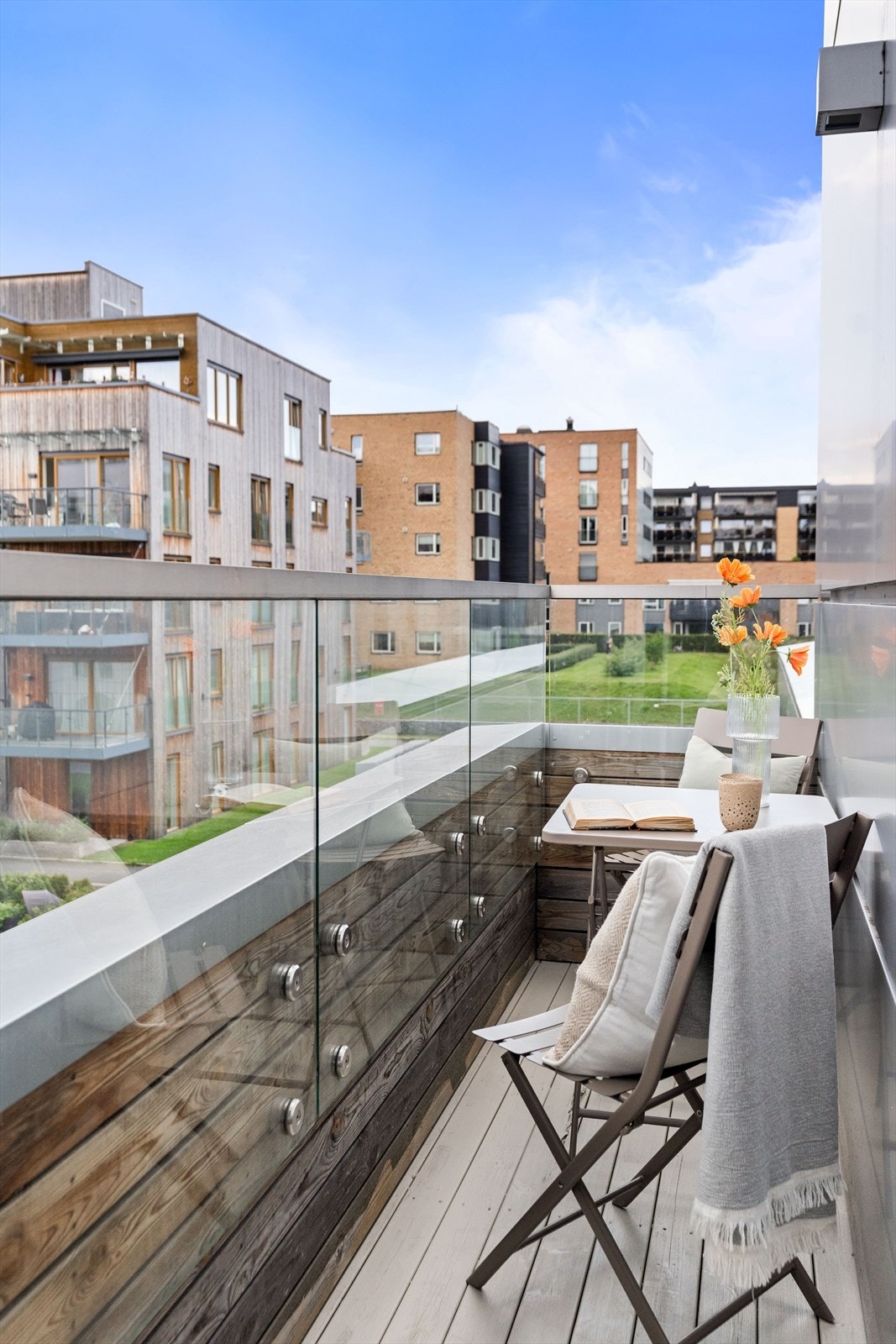 I tillegg har stuen utgang til en balkong på 4,6 m². Galleribilde