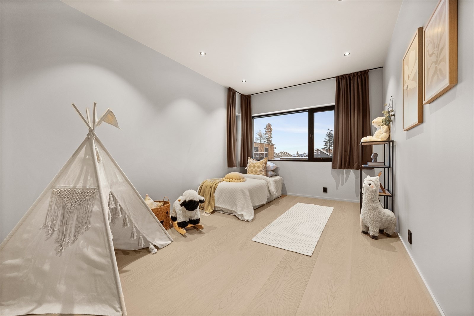 Soverom 3 passer perfekt som barnerom Galleribilde