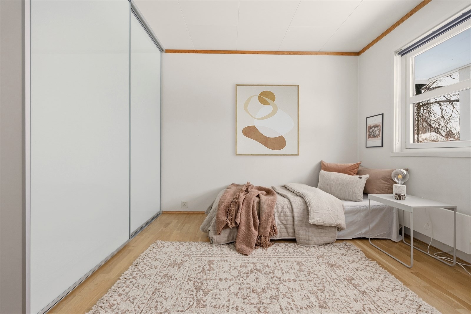 Soverom 3 har skyvedørsgarderobe. Galleribilde