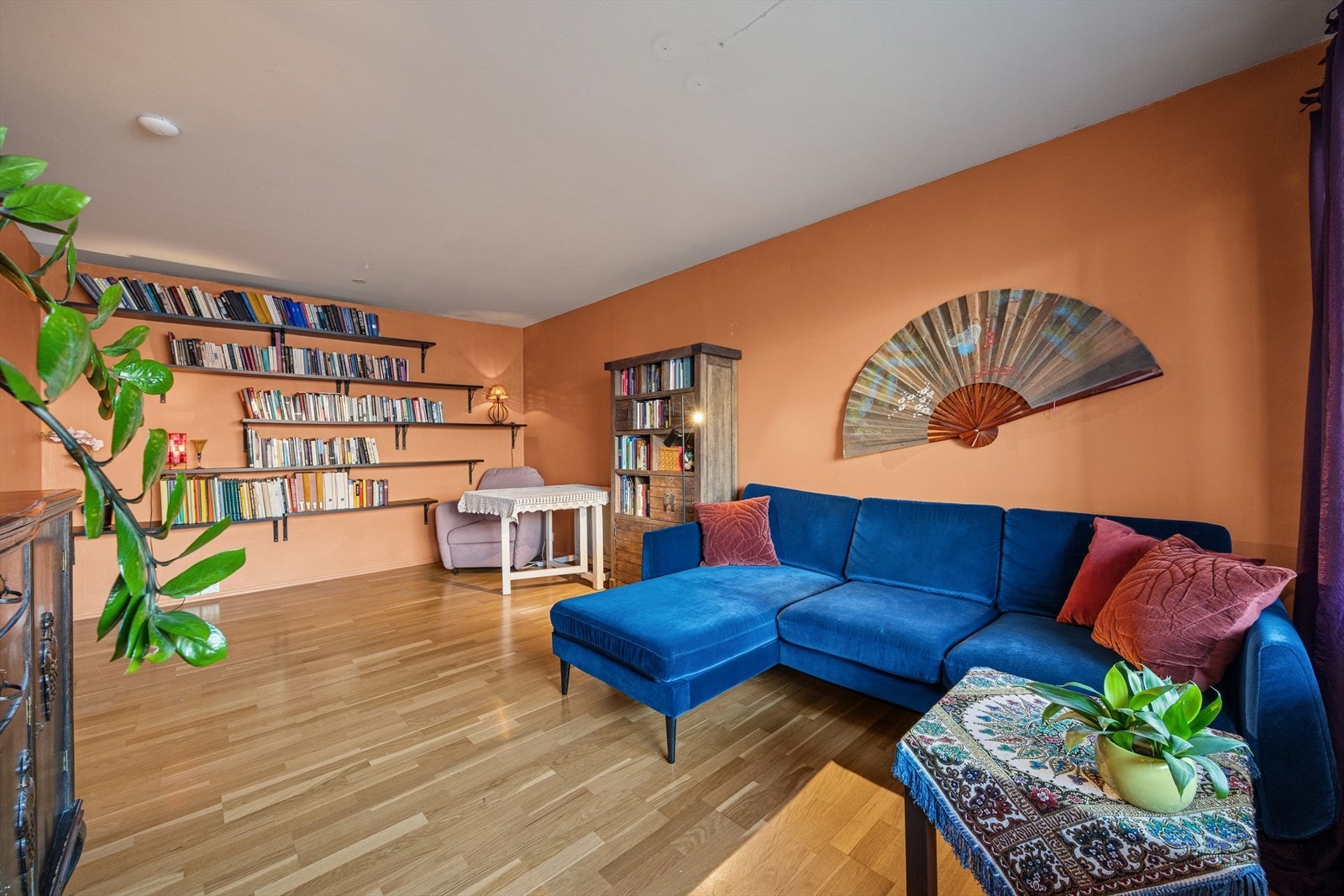 Gulver med parkett. Galleribilde