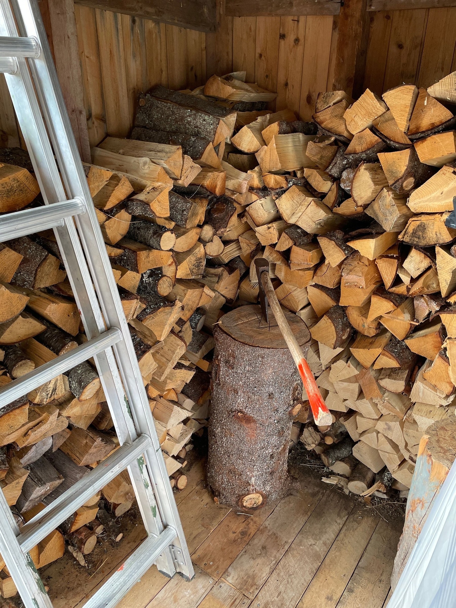 Ved til vinteren Galleribilde