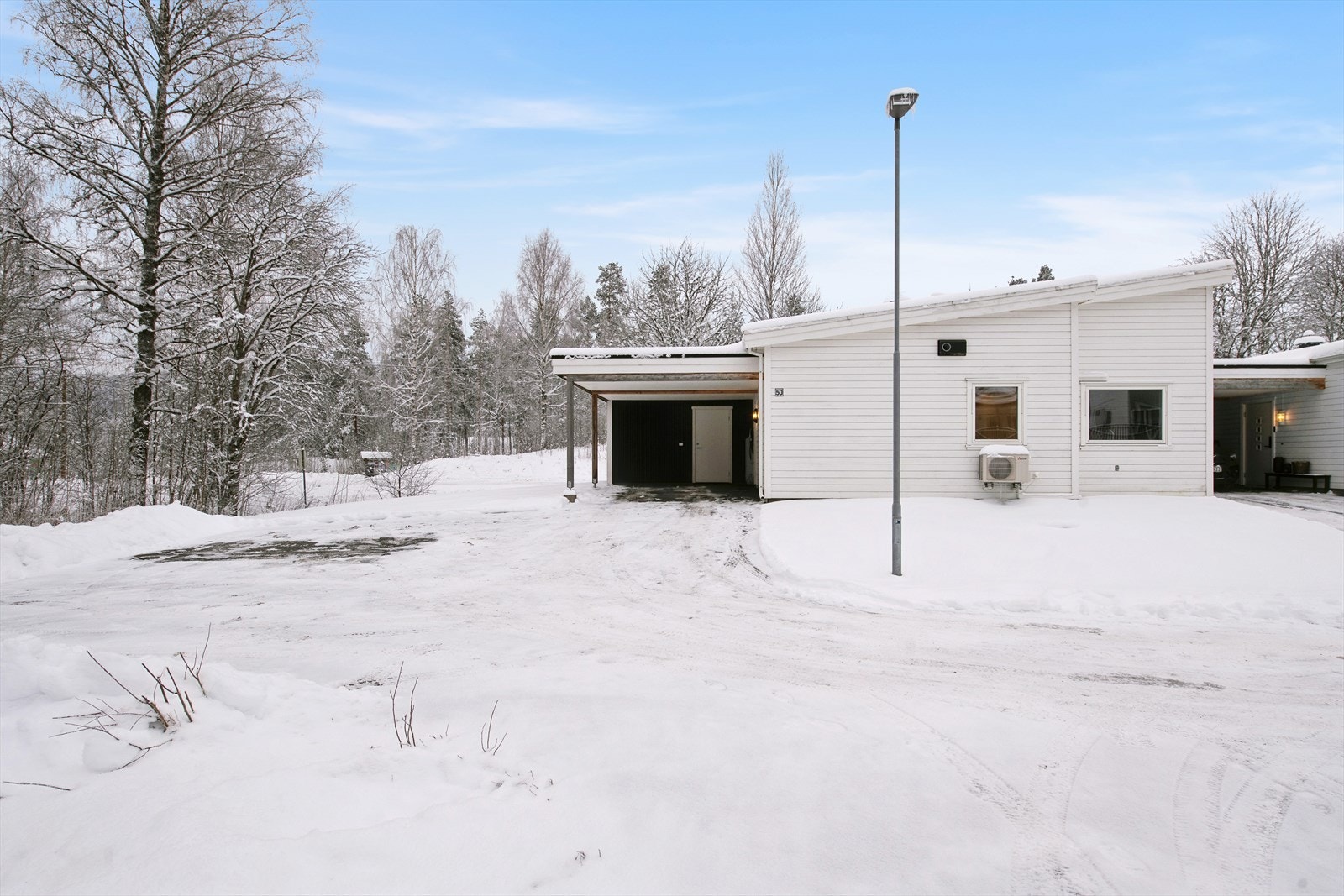 Enkelt å parkere på eiendommen. Galleribilde