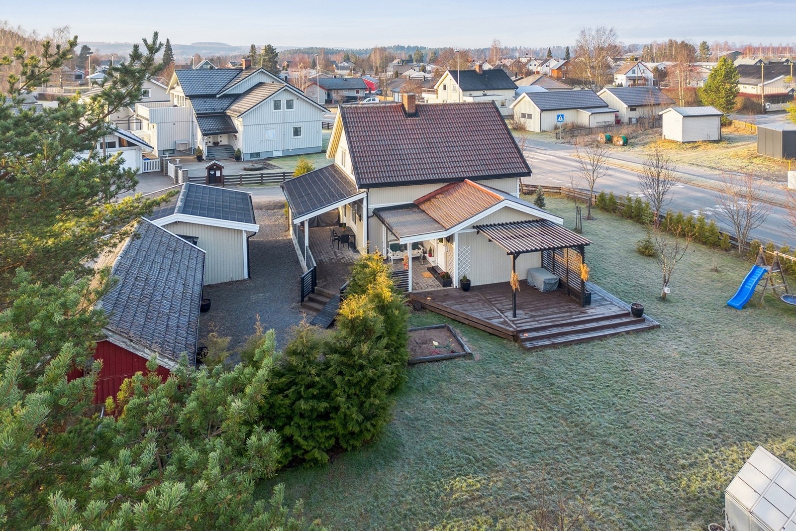 Fasade og uteområder. Galleribilde