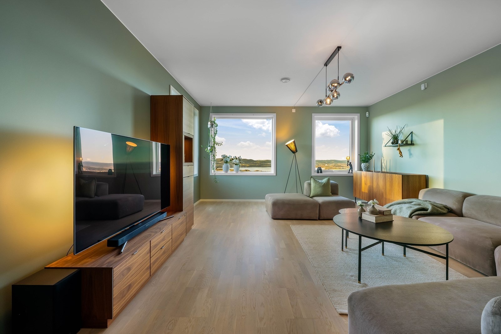 Her har man god plass til å møblere i flere soner. Galleribilde