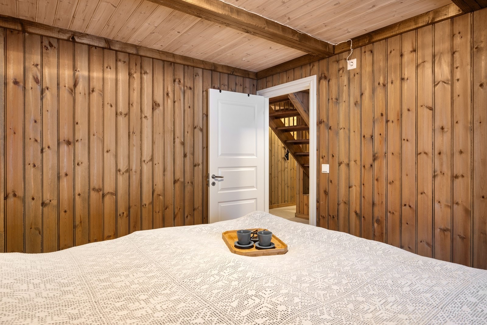 Det er også plass til kommoder eller garderobeskap om ønskelig. Galleribilde