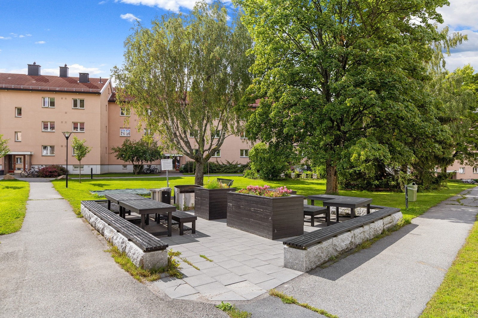 Myrer Borettslag har felles grillplass. Galleribilde