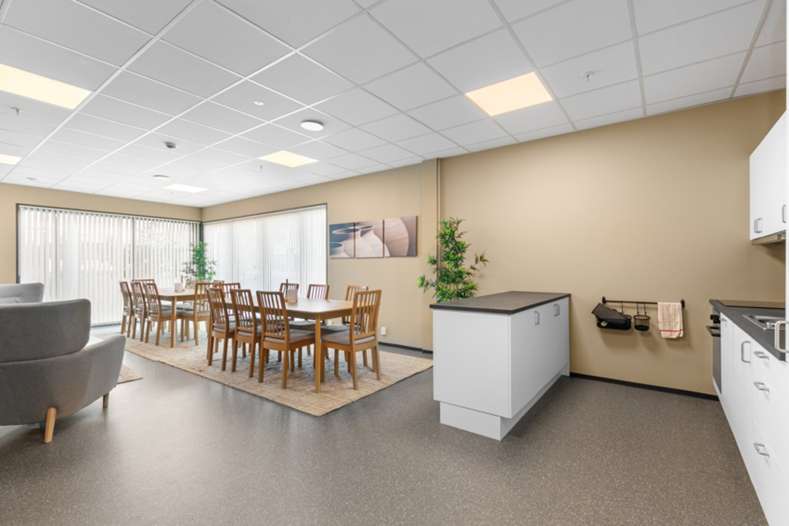 Sameiet disponerer fellesareal til bruk ved arrangementer og sosiale sammenkomster. Galleribilde