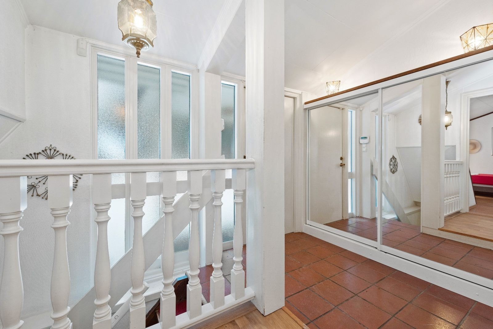 Inngang oppe Galleribilde