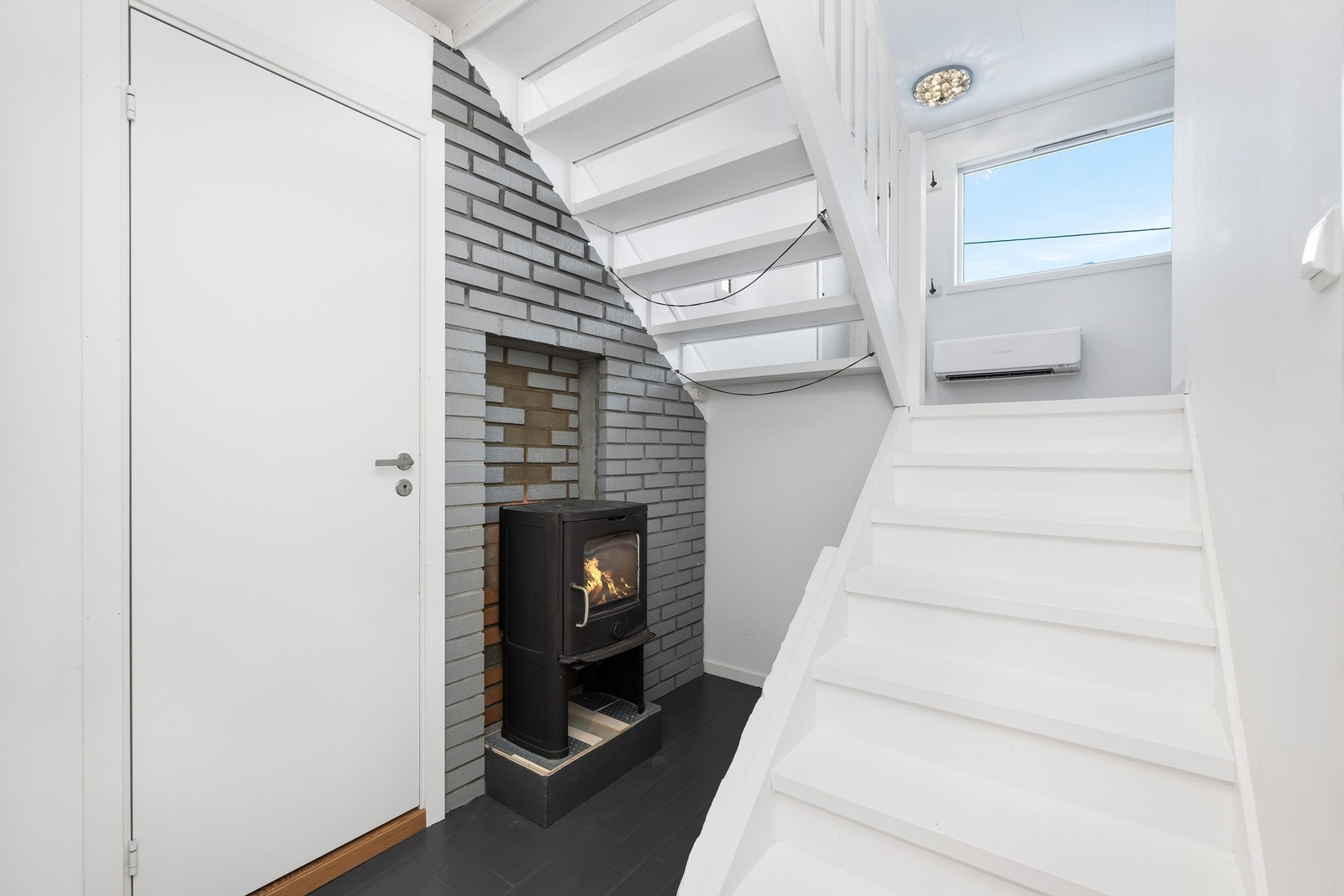 Få trappetrinn også til etasjen under. Galleribilde