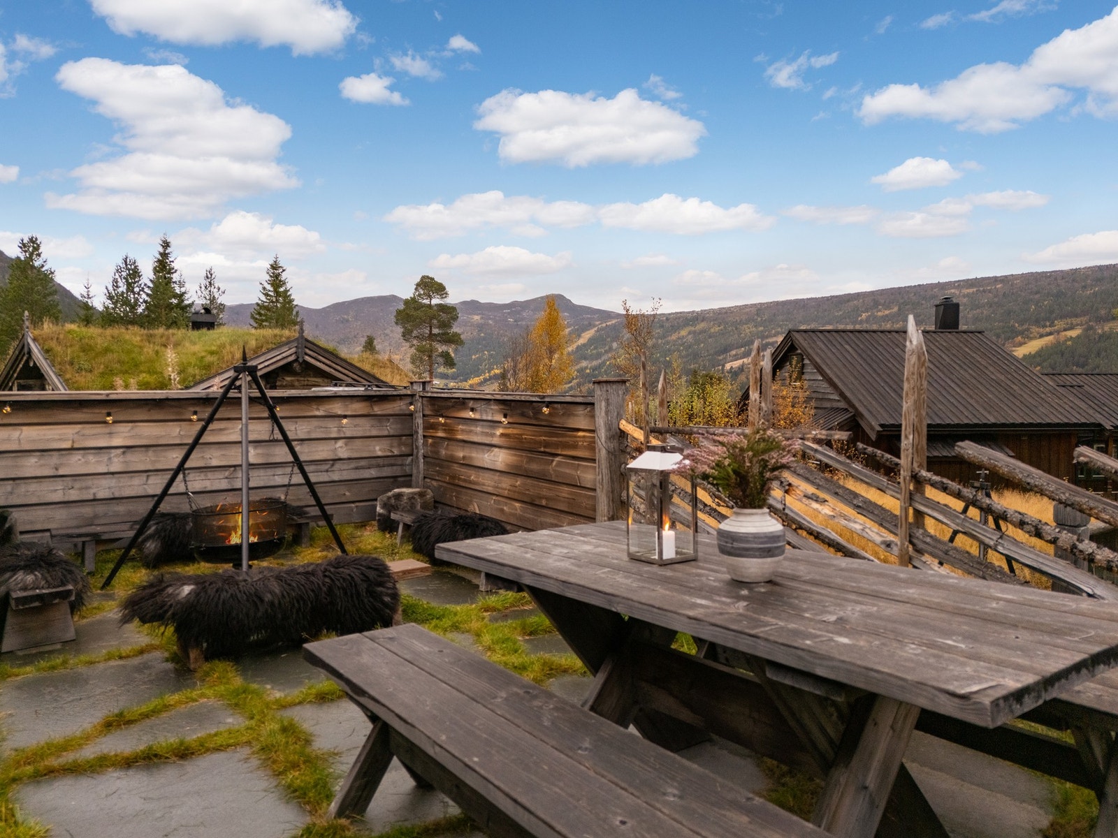 Flere sittesoner med både morgen -og kveldssol Galleribilde