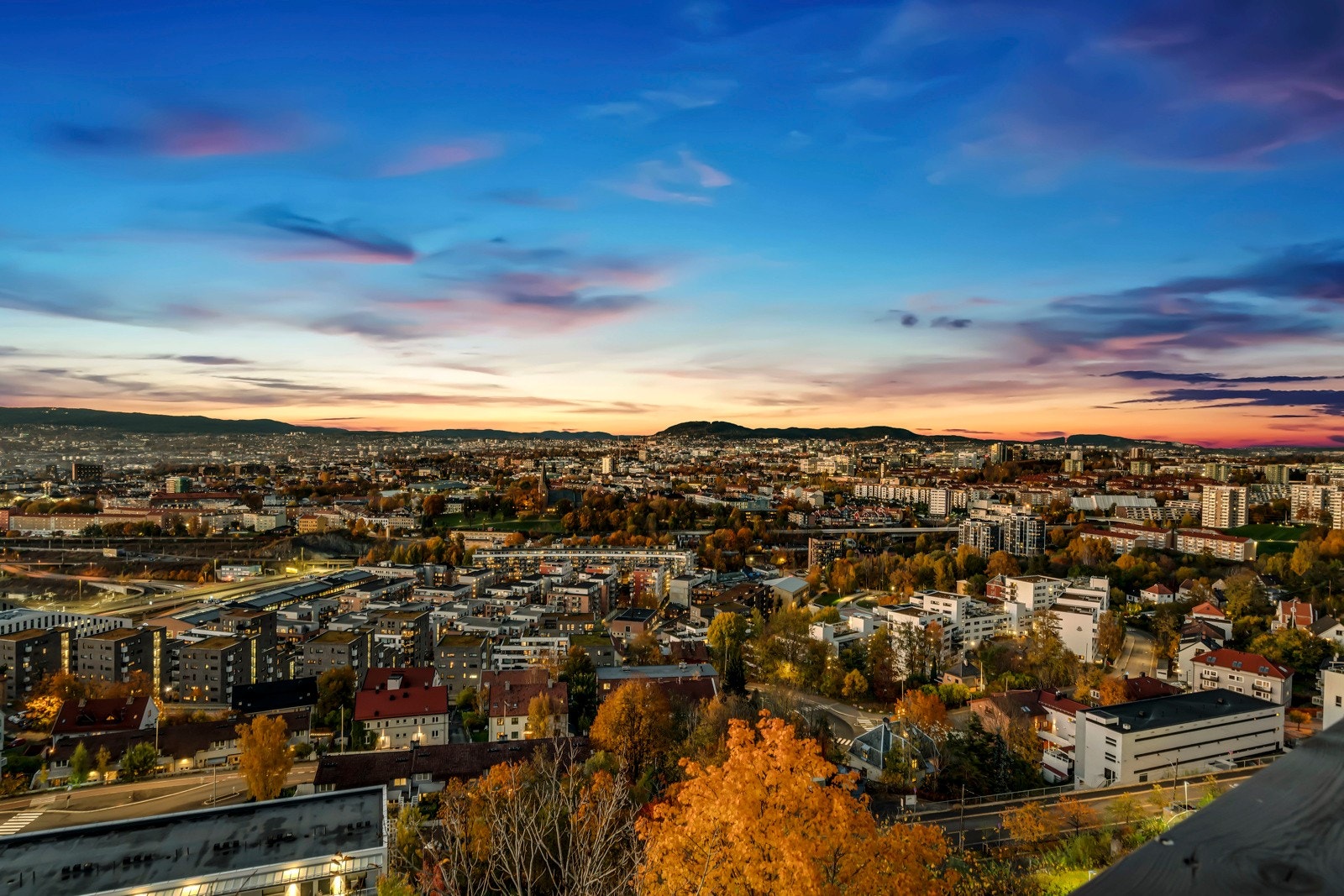 Her kan du virkelig nyte både soloppgang og solnedgang. Galleribilde