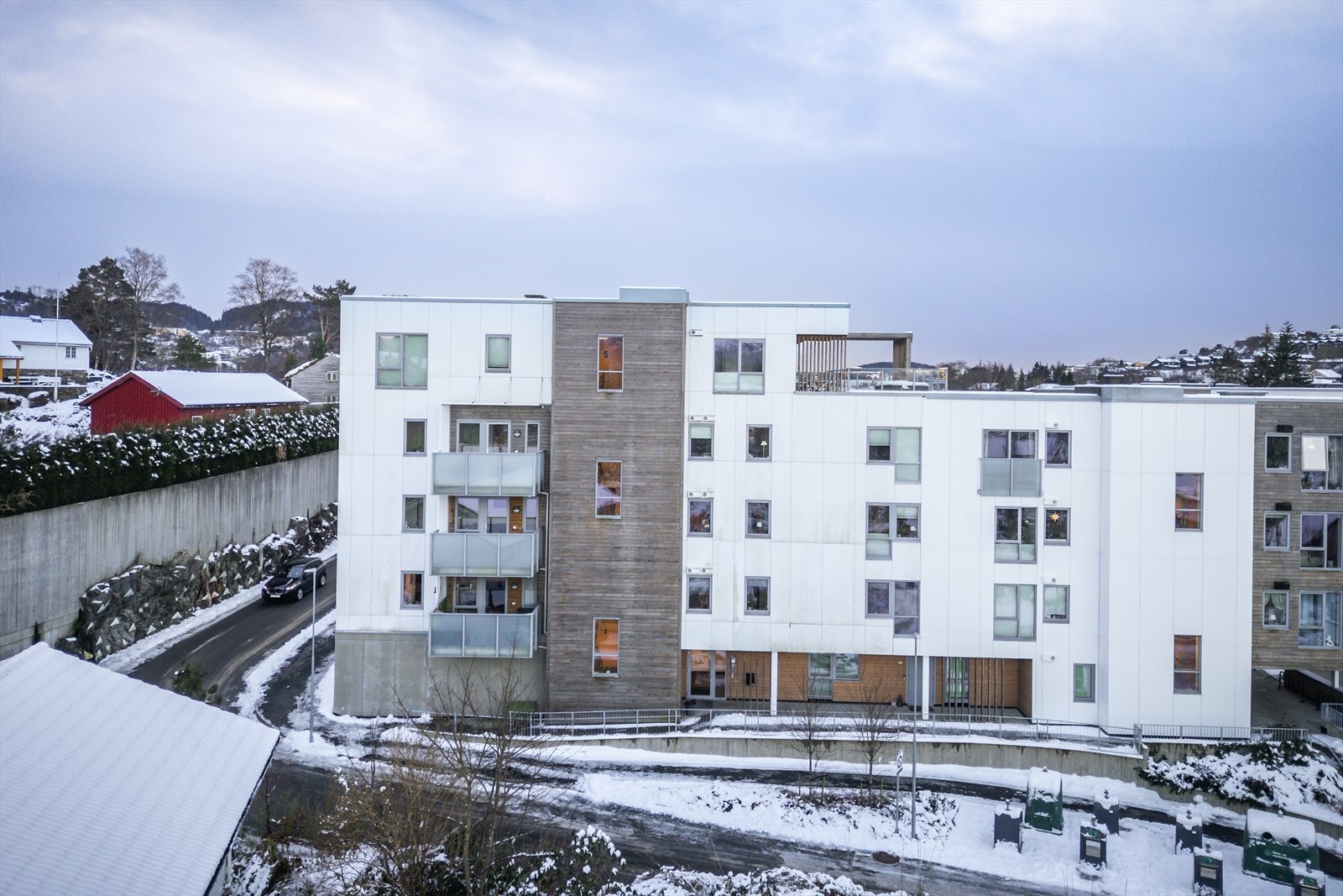 Leiligheten ligger i 4. etasje. Galleribilde