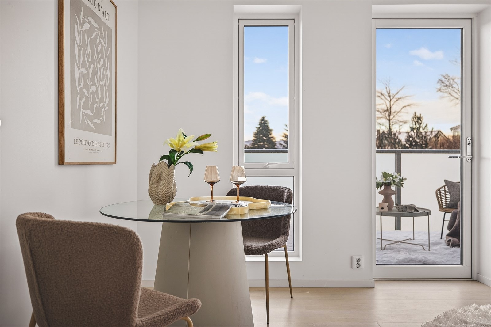 Leiligheten har gjennomgående gode kvaliteter og er moderne og tidsriktig innredet. Galleribilde