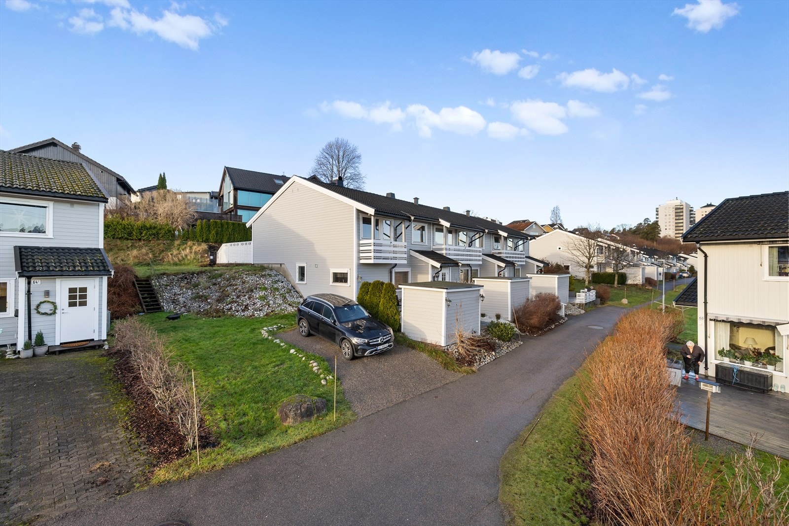 Velkommen til Slagenveien 66A, presentert av Kaia Hostvedt Dahle. Fotograf: Paul Thürmer. Galleribilde