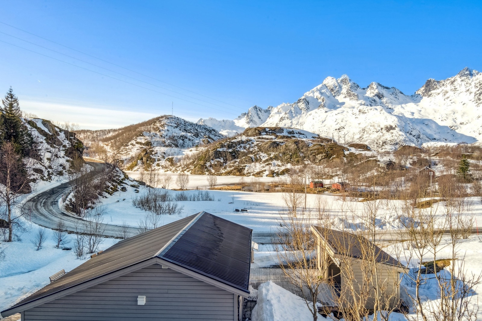 Det er turmuligheter like utenfor døren og i området som man kan benytte seg gjennom året. Galleribilde