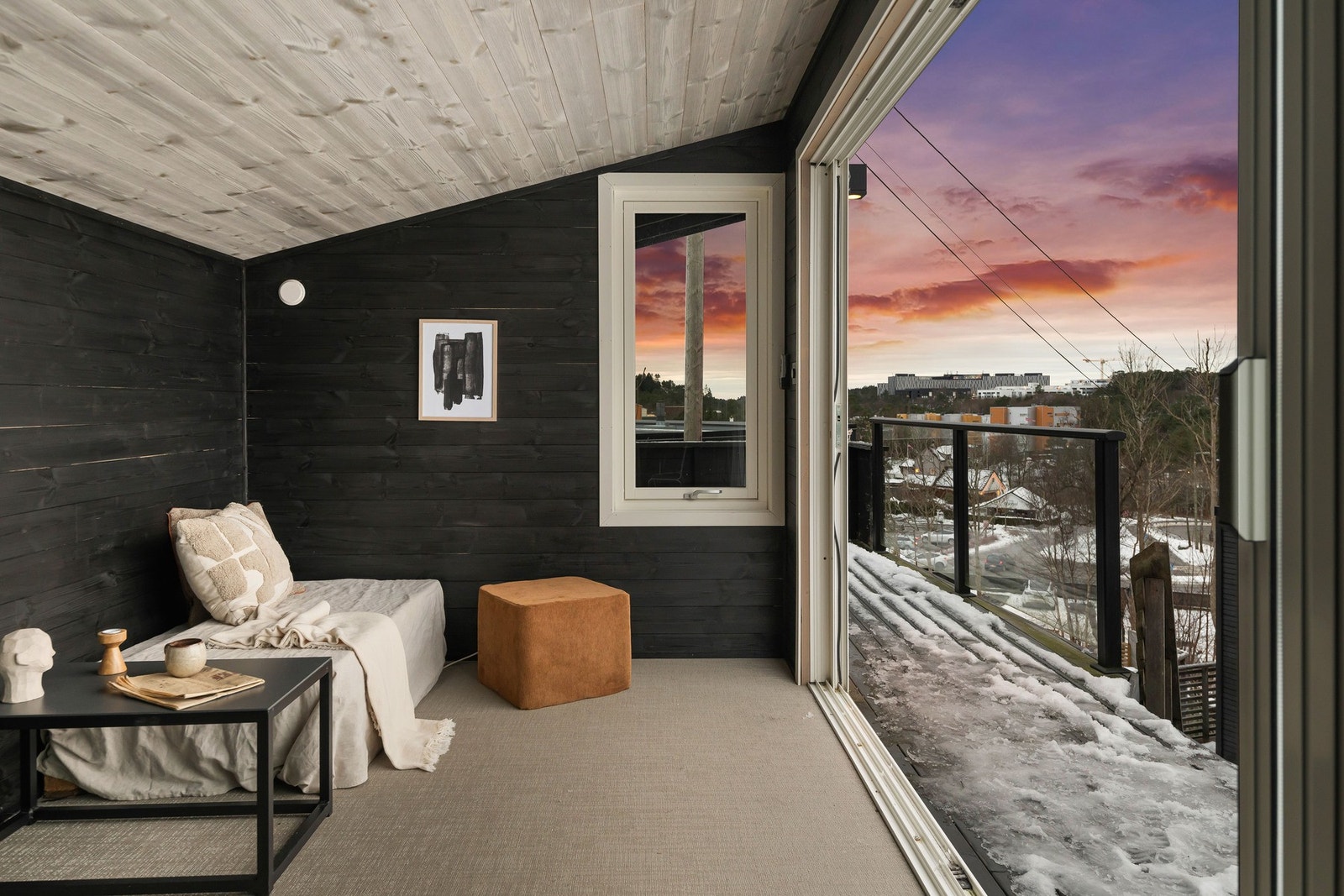 Vinterhagen ble oppført i 2020/2021, og ligger på toppen av tomten. Galleribilde