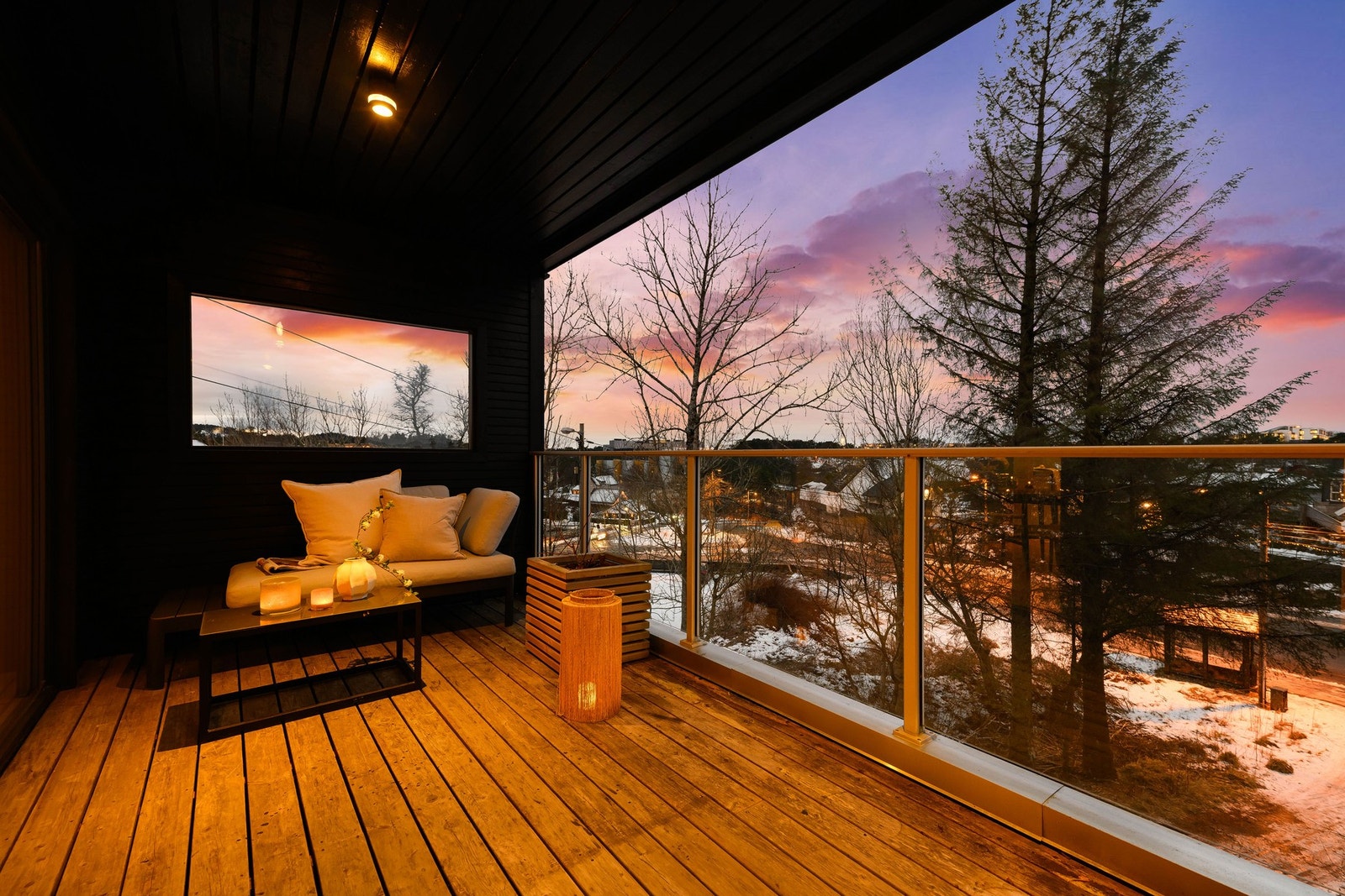 Fra stuen er det utgang til en herlig terrasse på 19,8 m². Galleribilde