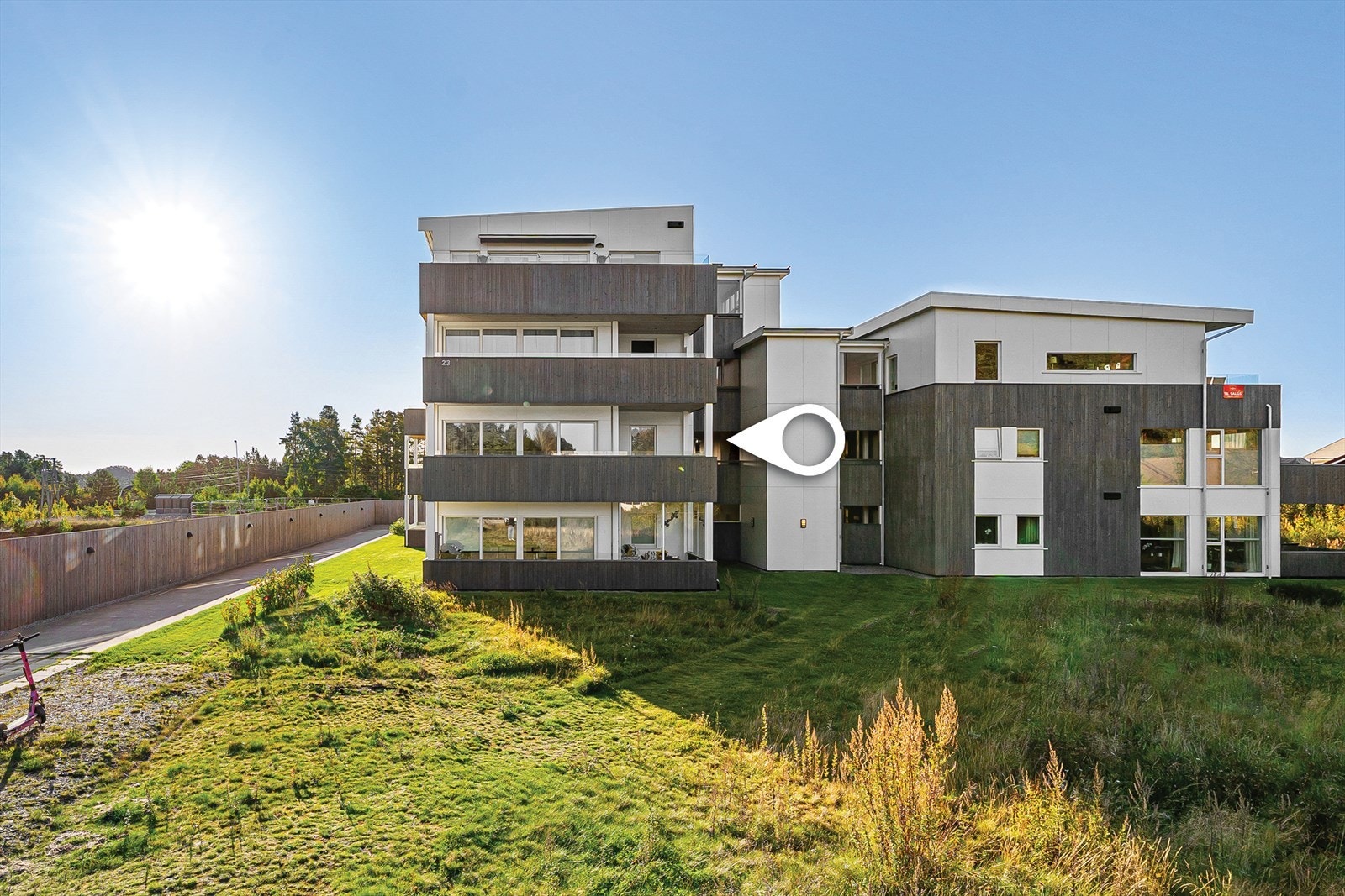 Velkommen til en hyggelig visning i "Stansa Park" - husk påmelding! Galleribilde