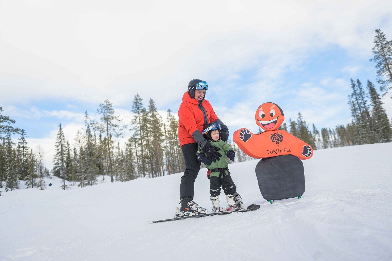 Turufjell alpinanlegg består i dag av et flott og kompakt alpinanlegg med to heiser og 8 nedfarter. Galleribilde