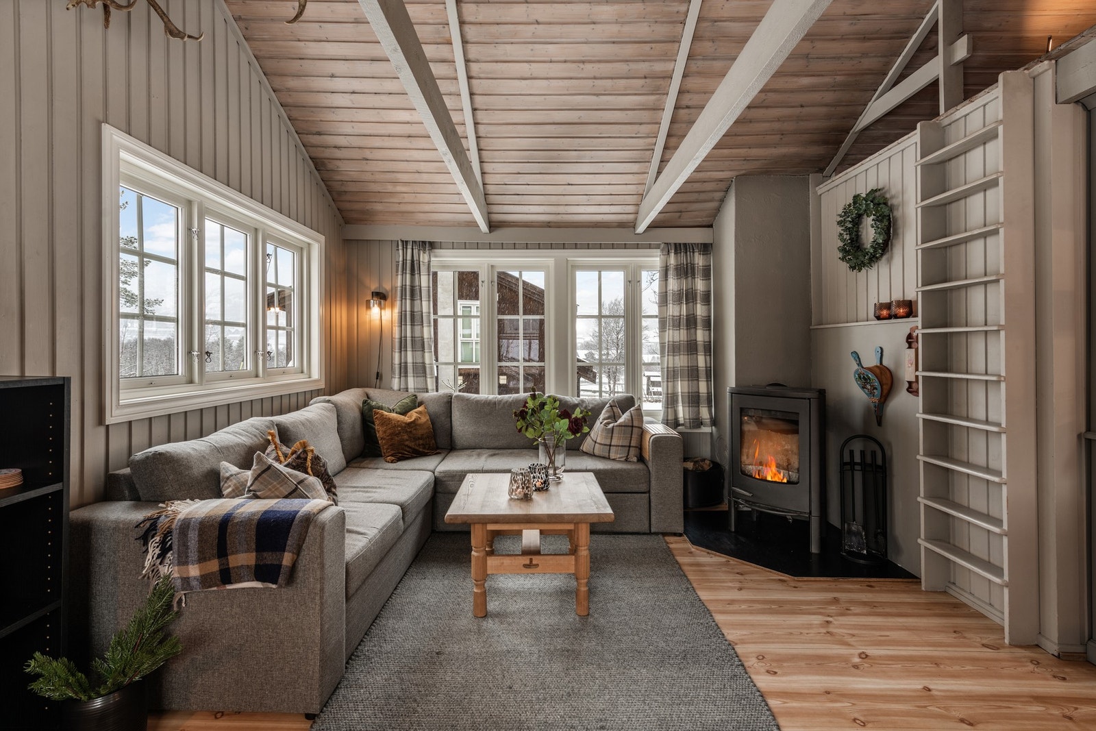 Peisovnen gir god varme i den kalde årstida. Galleribilde