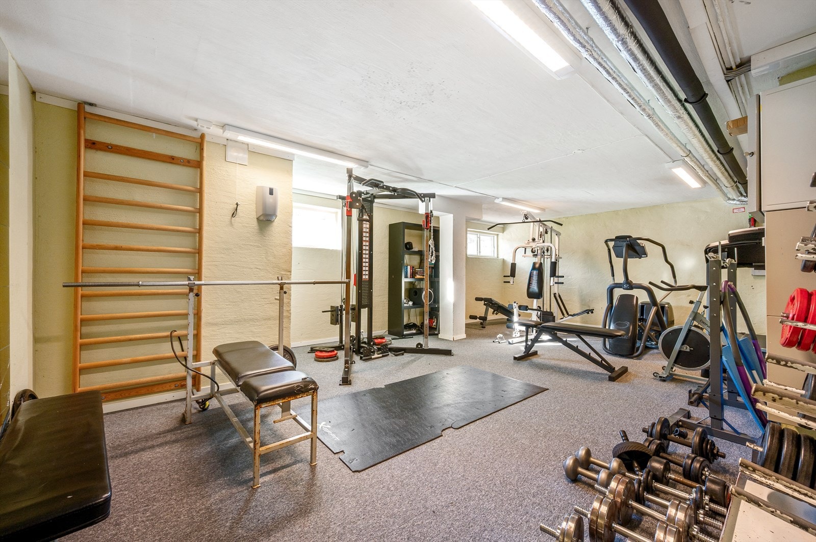- Felles treningsrom som kan benyttes av alle beboere - Galleribilde