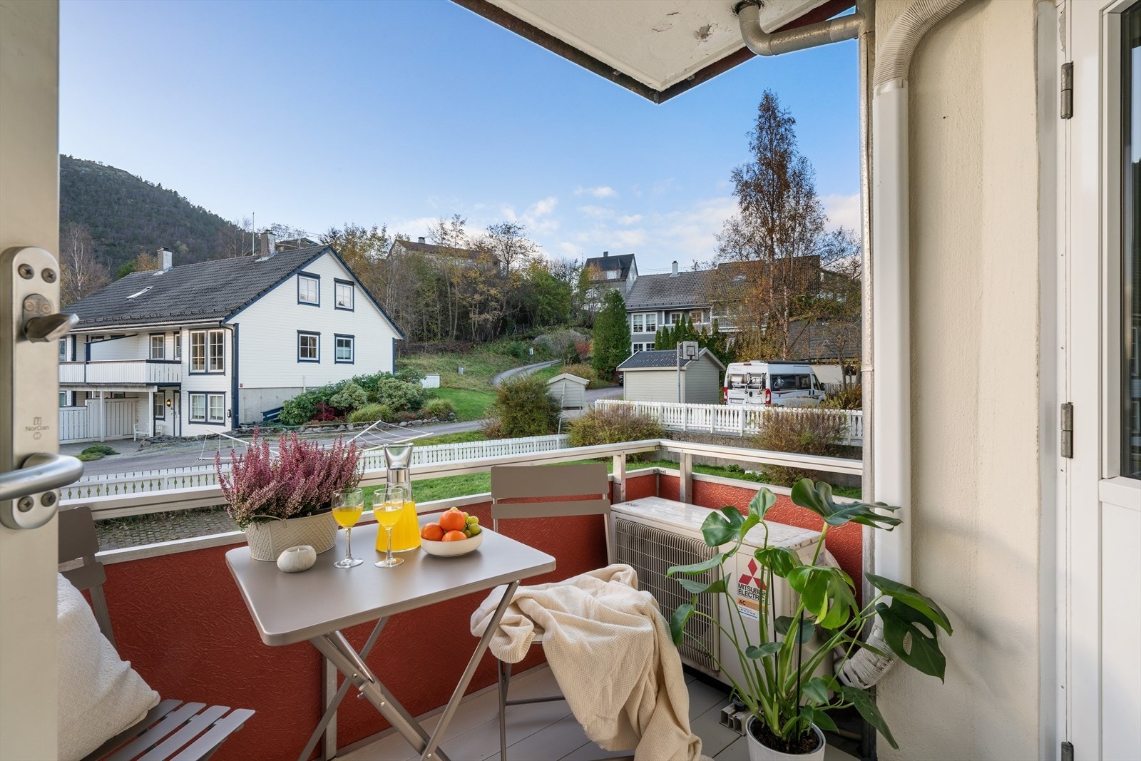 - Her kan du nyte gode solforhold midtsommers - Galleribilde