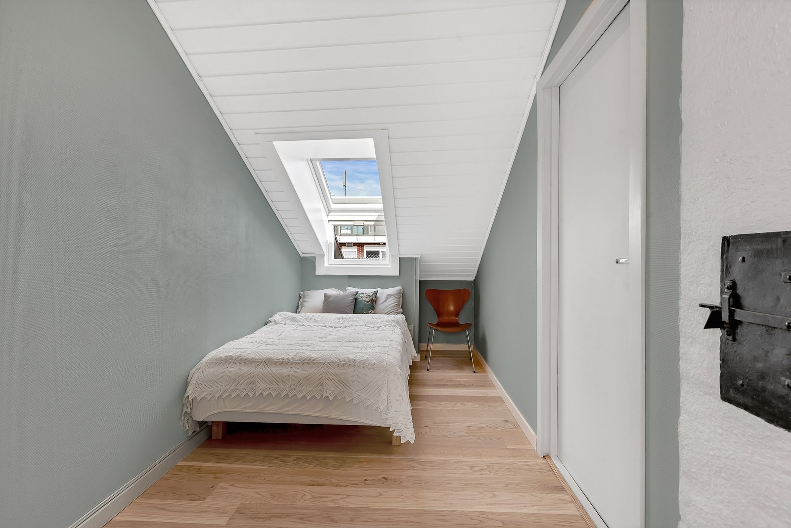 Soverom med rømningsvei. Galleribilde