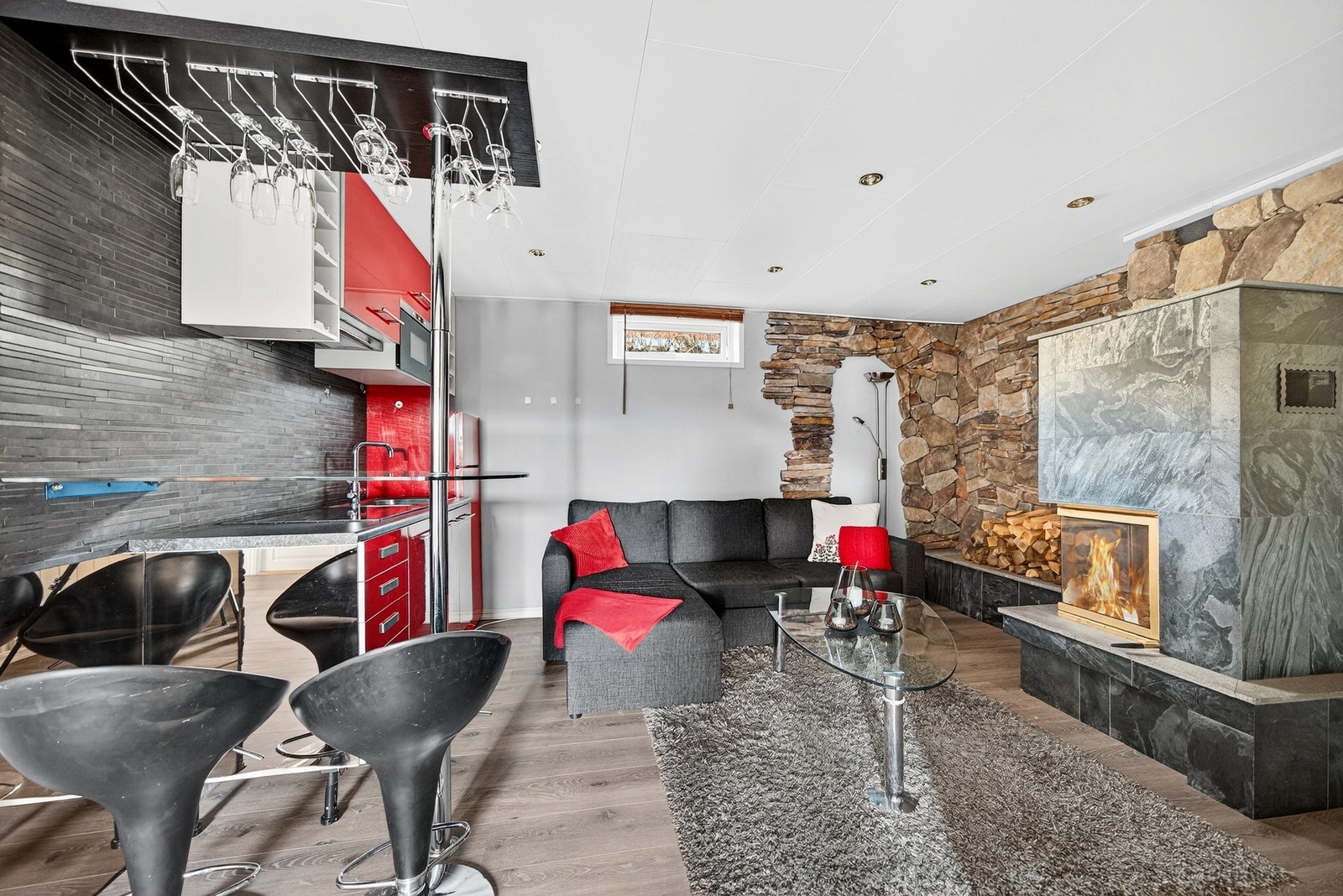 Stue i boligens 1. etasje. Galleribilde