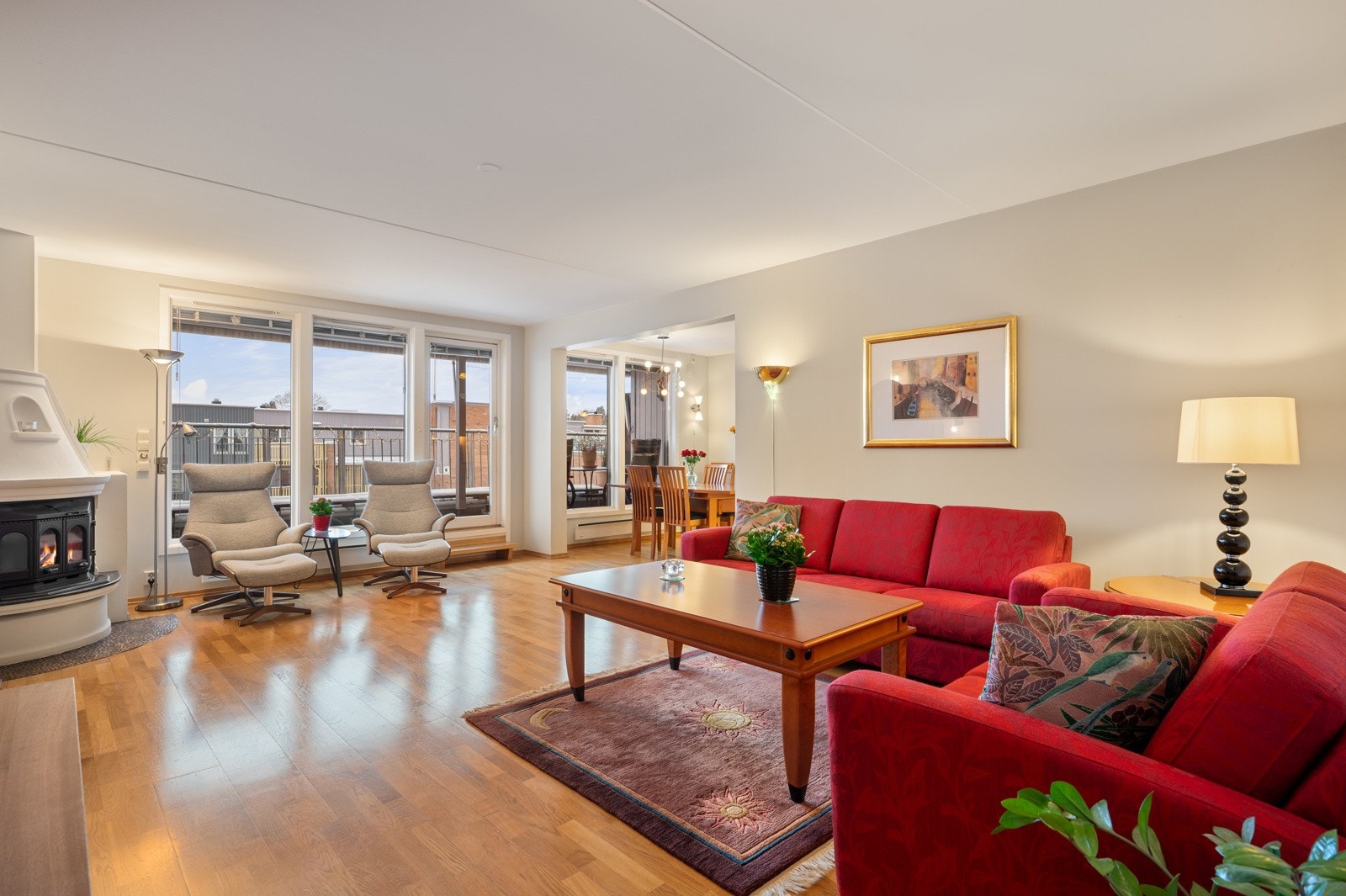 Velkommen til Elmholt allé 14 - Presentert av Ulrik Bøe V/Privatmegleren Dyve & Partnere Galleribilde