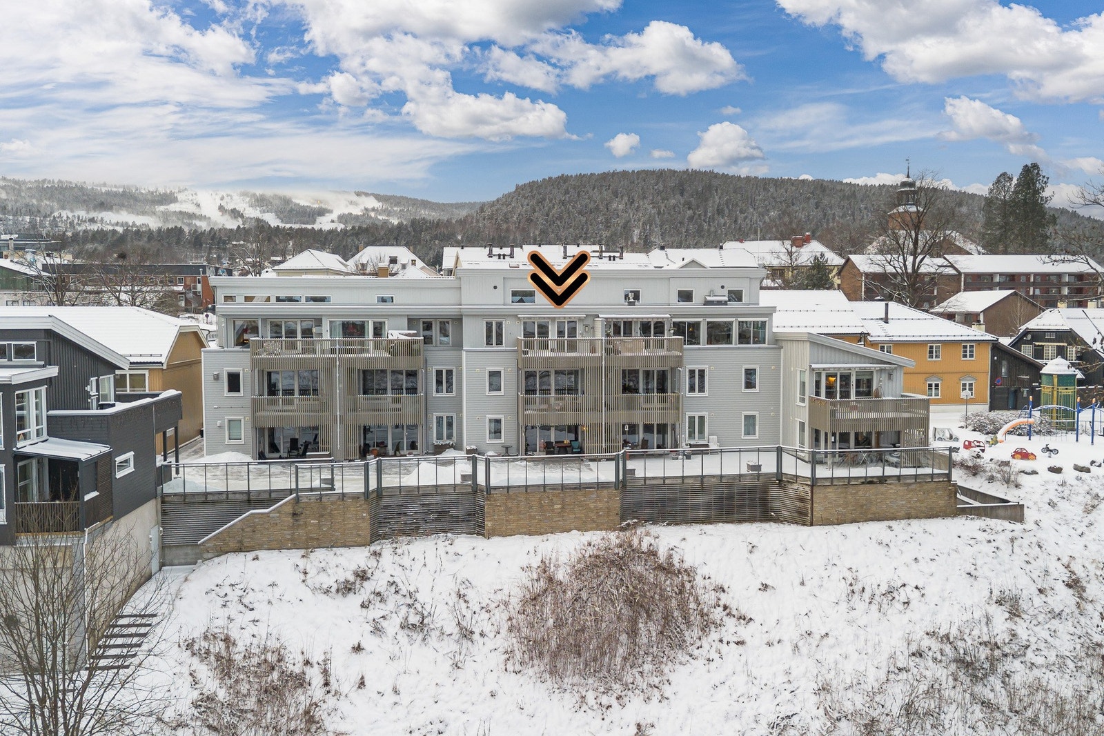 Fra leiligheten er det kort sykkelvei til Teknologiparken som huser flere globale selskaper og over 5000 ansatte. Galleribilde